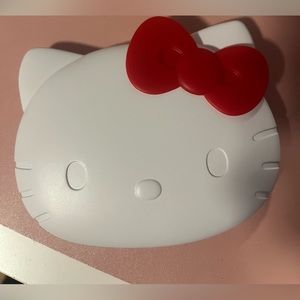 Hello kitty makeup kawaii battery